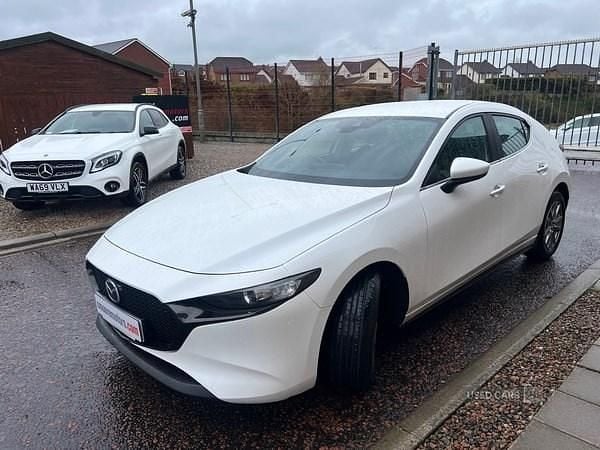 Used Mazda 3 2019 White Hatchback