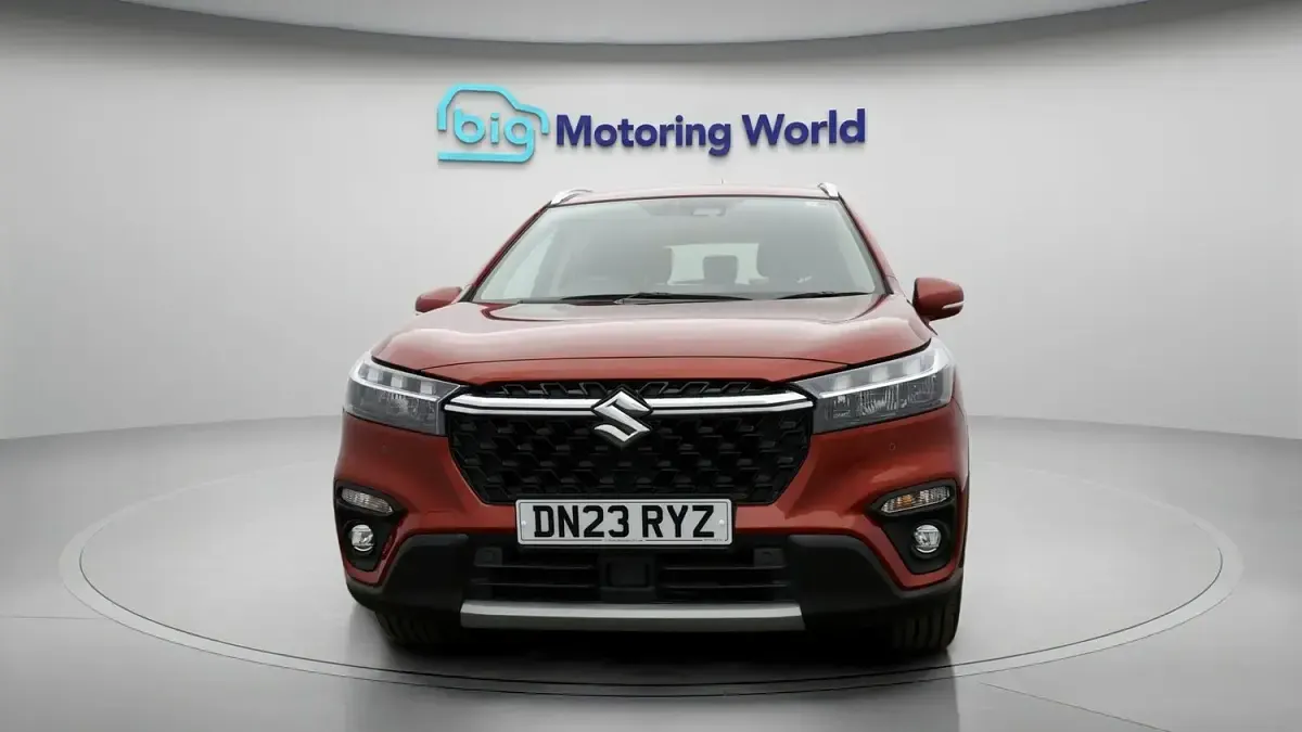 Used Suzuki SX4 115 HP (84 kW) 2023 Red Hatchback