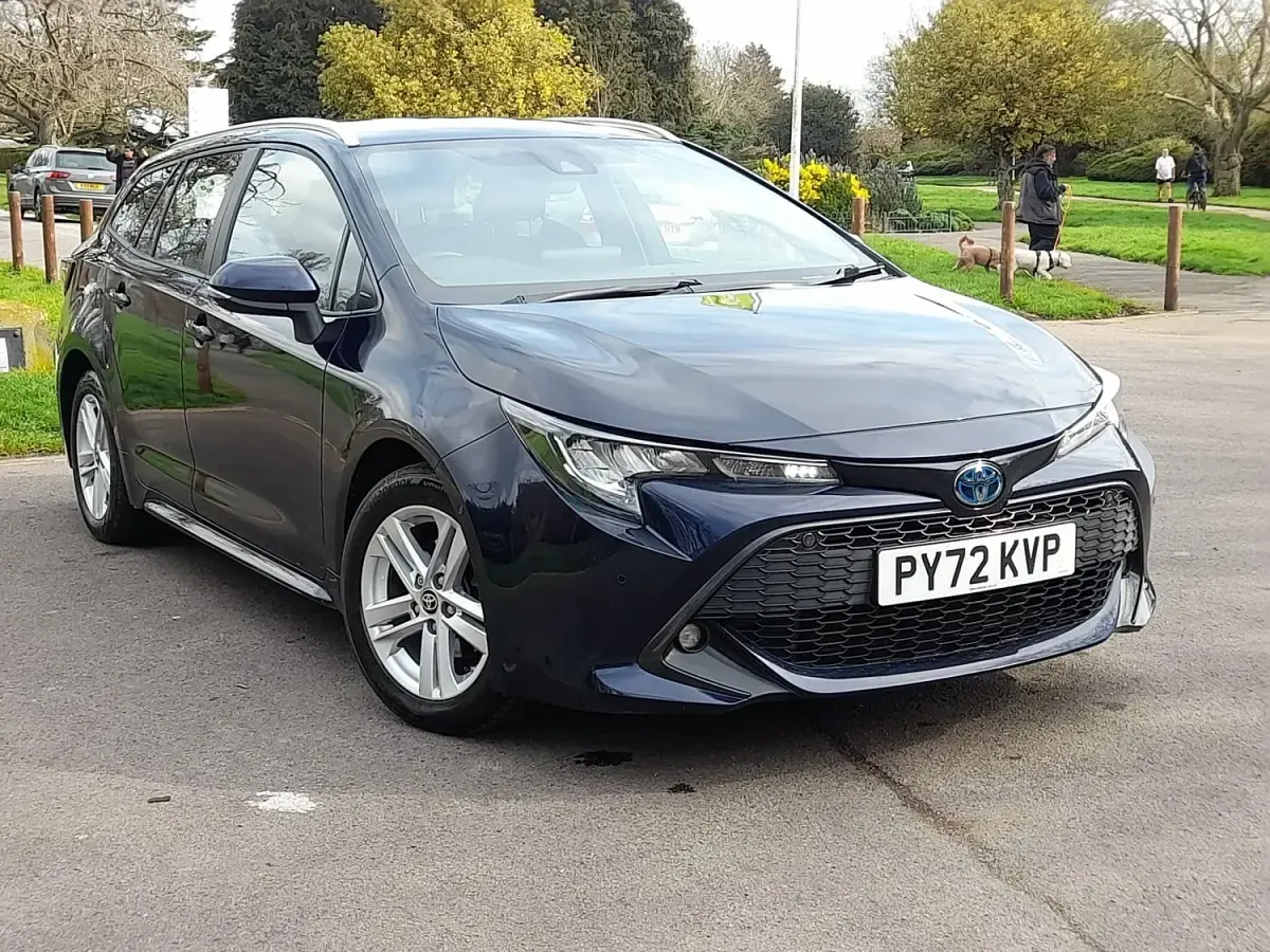Begagnad Toyota Corolla 2023 Blå Kombi