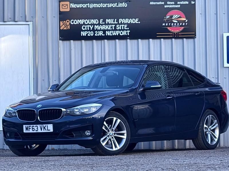 Used BMW 320 Sport Line 2013 Blue Hatchback