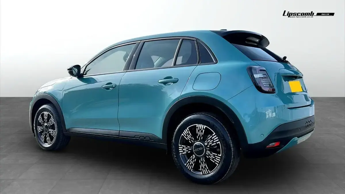 New Fiat 600 Icon 99 HP (72 kW) 2026 Blue SUV