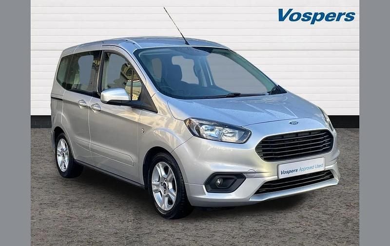 Silver Used 2020 Ford Tourneo Courier Zetec MPV | £10,989 (A bit pricey) - Image 1/3
