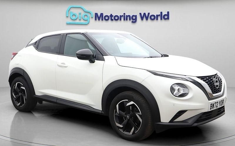 Used Nissan Juke N-Connecta 114 HP (83 kW) 2023 White SUV