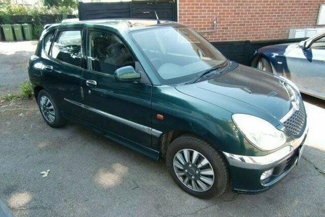 Used Daihatsu Sirion 2003 Hatchback