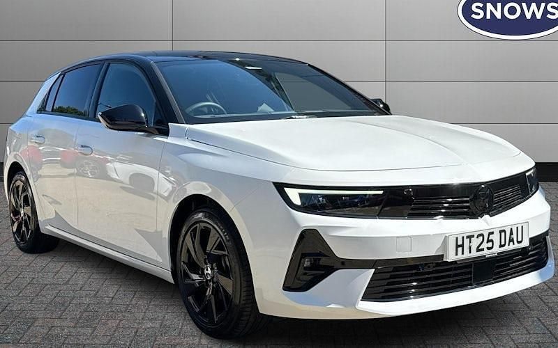 New 2025 Vauxhall Astra S Hatchback | £23,490 (Expensive) - Image 1/4