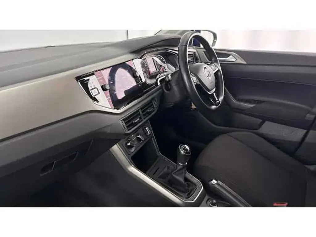 Used VW Polo 65 HP (47 kW) 2019 Hatchback