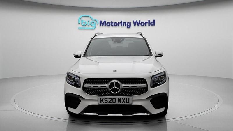 Used Mercedes GLB220 AMG line 190 HP (139 kW) 2020 White SUV