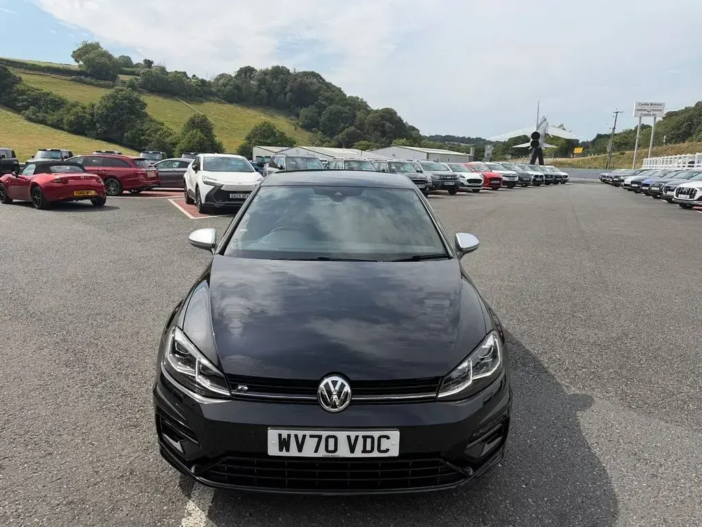 Used VW Golf VII R 300 HP (220 kW) 2020 Black Hatchback