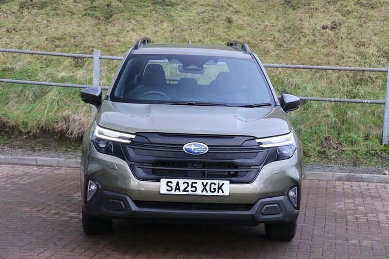 Ny Subaru Forester 2025 Grön SUV