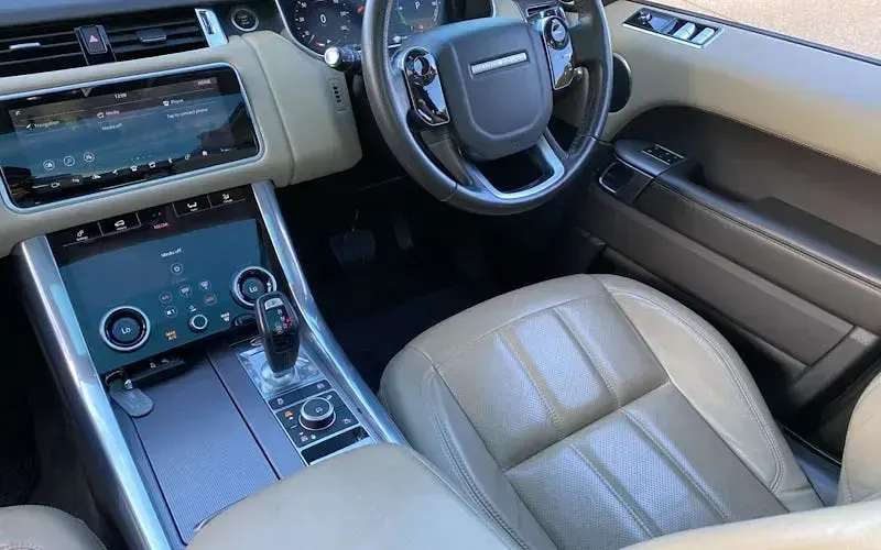 Used Land Rover Range Rover Sport HSE 404 HP (297 kW) 2020 Black SUV