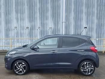 Used Hyundai i10 Premium 84 HP (61 kW) 2024 Grey Hatchback