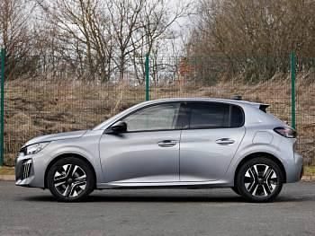 New Peugeot 208 Allure 101 HP (74 kW) 2026 Special metallic  cumulus grey Hatchback