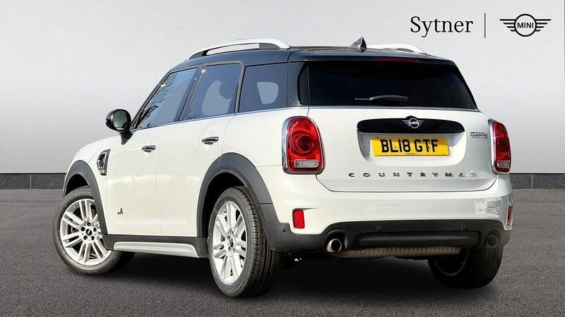 Used Mini Cooper S Countryman 189 HP (139 kW) 2018 White SUV