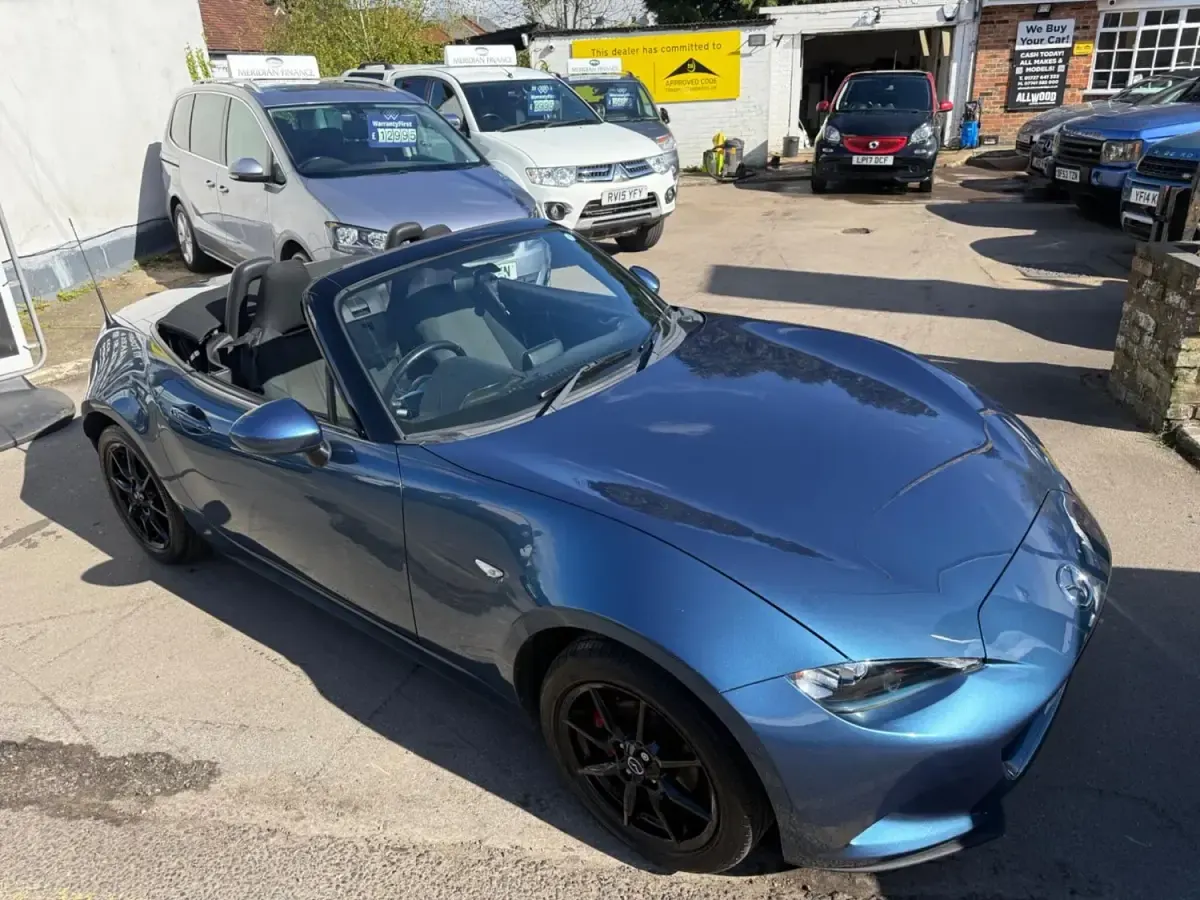 Usado Mazda MX5 2018 Azul Cabrios