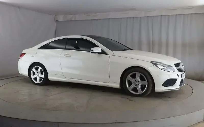 Używany Mercedes E350 AMG 252 KM (185 kW) 2013 Coupe