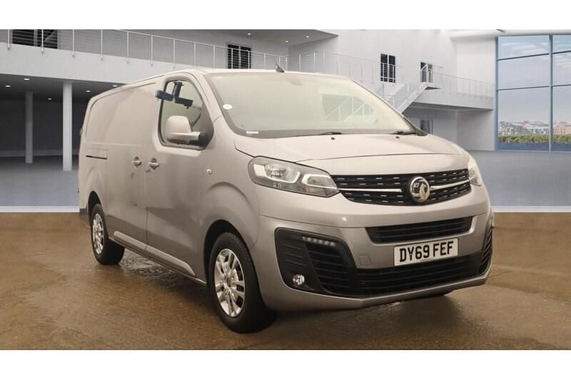 Used Vauxhall Vivaro Sportive 100 HP (73 kW) 2019 Grey MPV