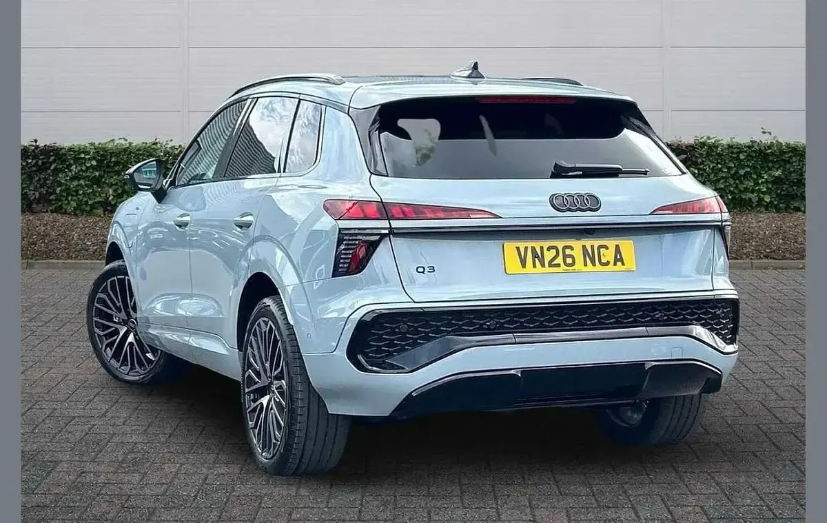 New Audi Q3 Advanced 267 HP (196 kW) 2026 Grey SUV