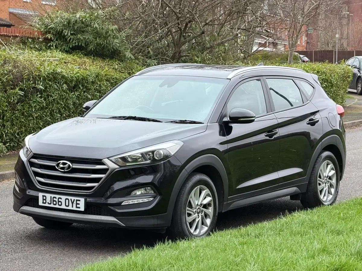 Used Hyundai Tucson SE 116 HP (85 kW) 2016 Black SUV