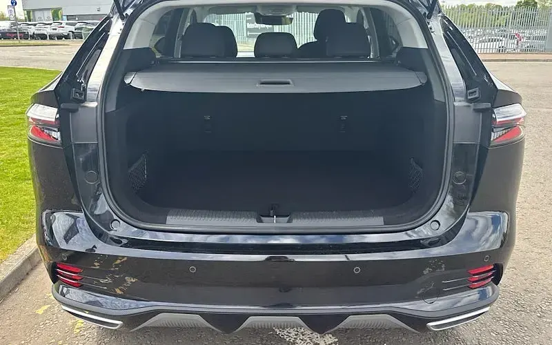 Used MG HS SE 170 HP (125 kW) 2025 Black SUV
