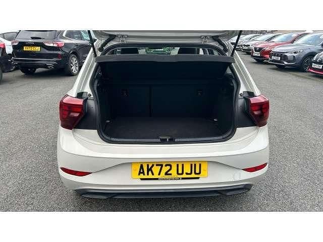 Used VW Polo Life 95 HP (69 kW) 2022 Grey Hatchback