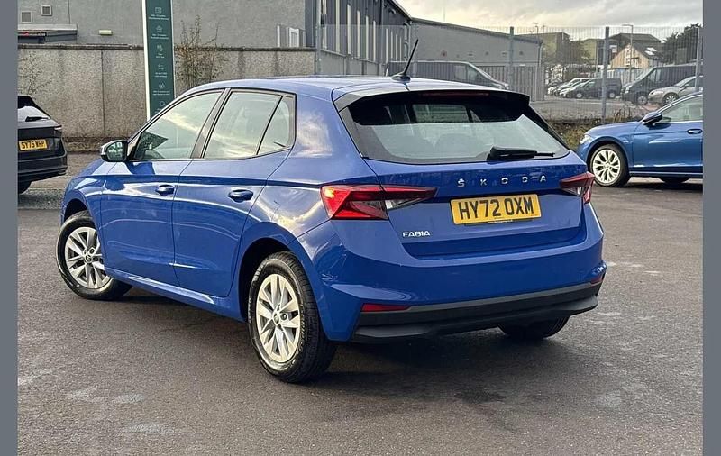 Used Skoda Fabia Comfort 79 HP (58 kW) 2022 Energy blue Hatchback