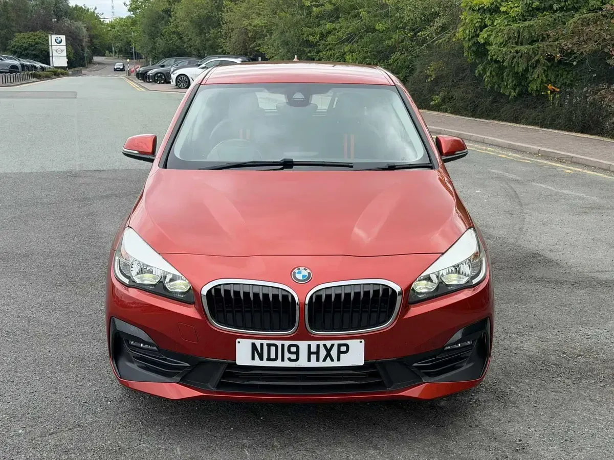 Used BMW 218 Active Tourer Sport Line 138 HP (101 kW) 2019 Orange MPV