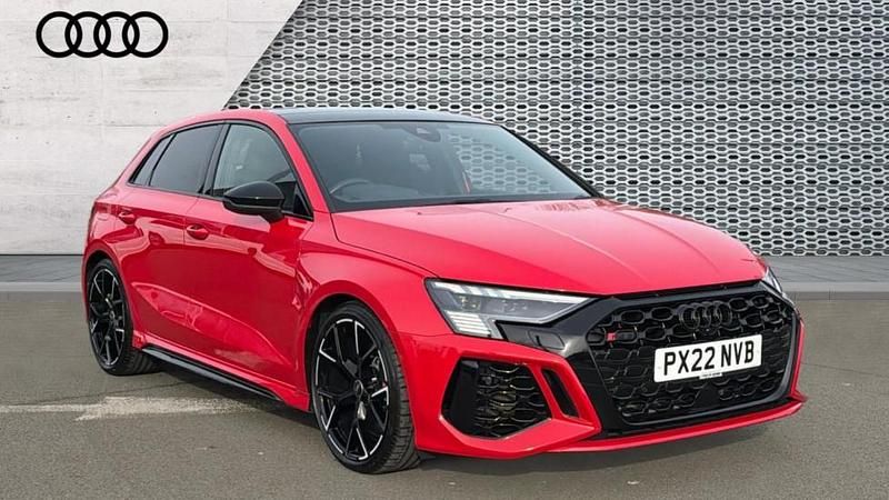 Used Audi RS3 Comfort 400 HP (294 kW) 2022 Red Sedan