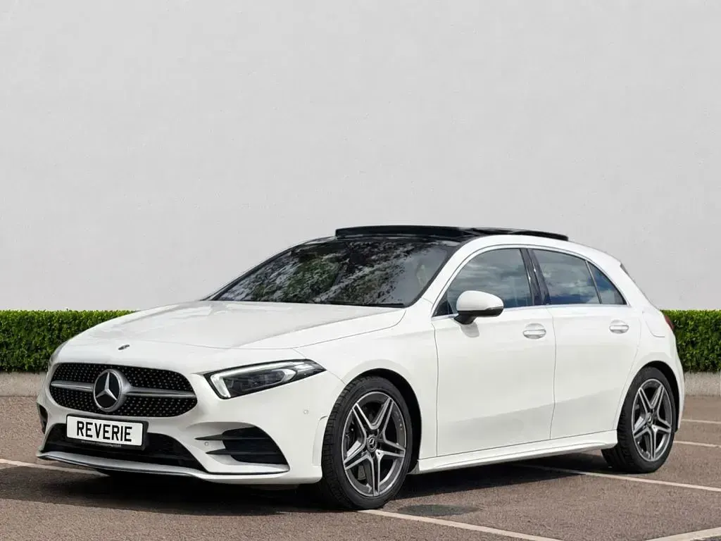 Used Mercedes A250 AMG line 224 HP (164 kW) 2019 White Hatchback
