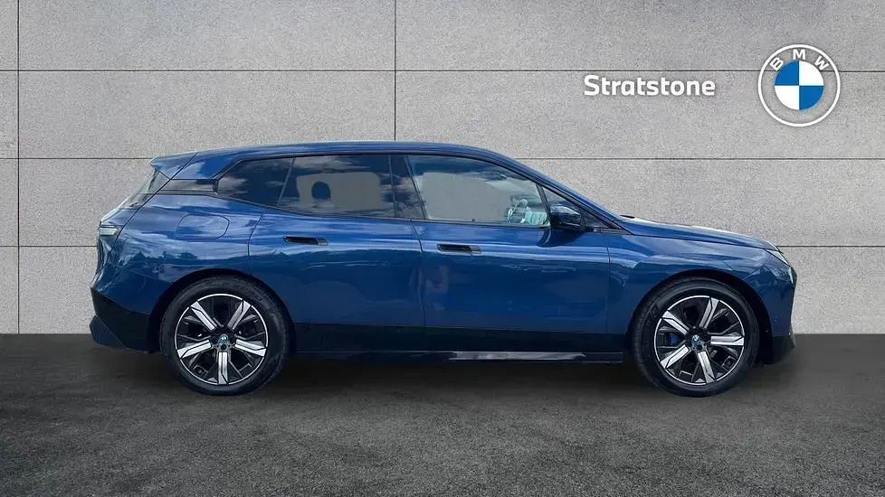Used BMW iX M Sport 236 kW (322 HP) 2022 Blue SUV
