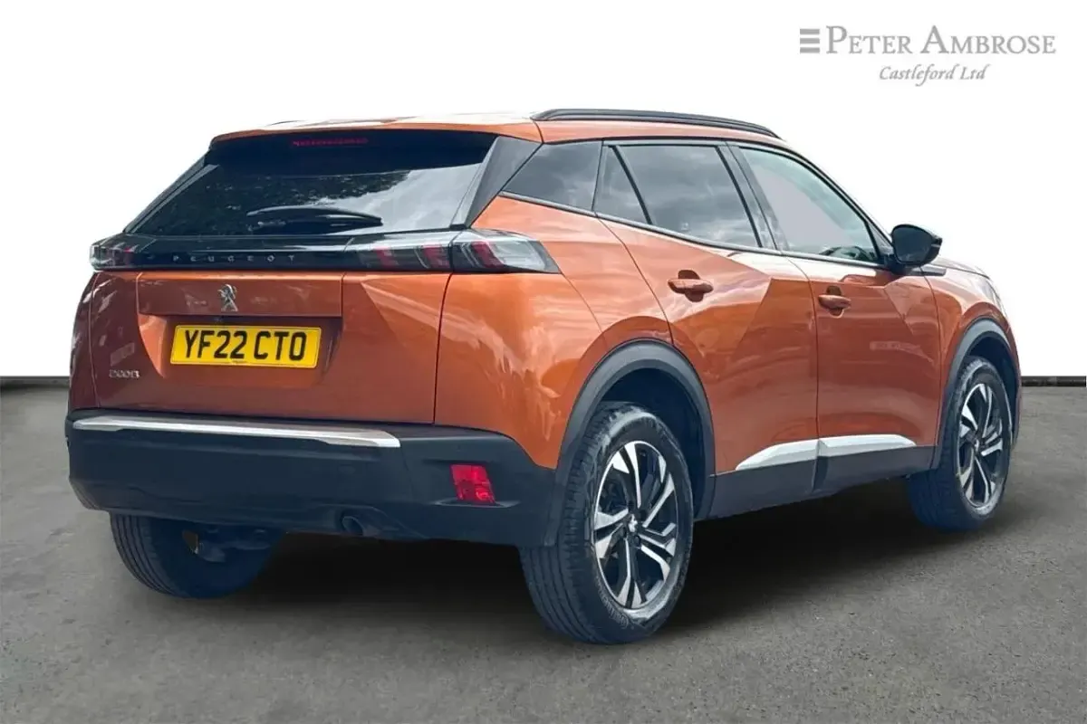 Used Peugeot 2008 Allure Premium 100 HP (73 kW) 2022 Orange SUV