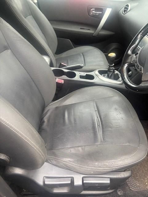 Used Nissan Qashqai +2 Acenta 130 HP (95 kW) 2012 Black SUV