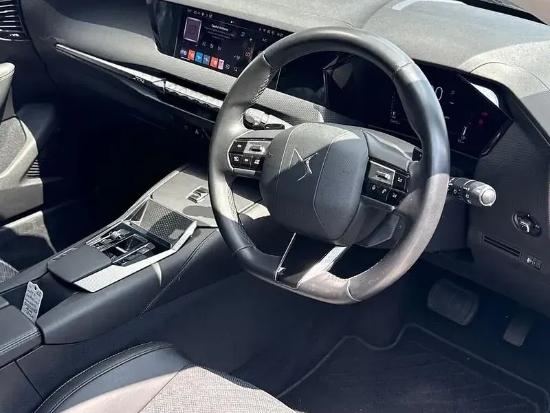 Used DS Automobiles DS4 Bastille 129 HP (94 kW) 2023 White SUV