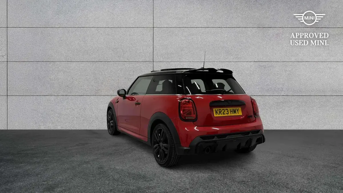 Używany Mini Cooper Hatch 134 KM (98 kW) 2023 Czerwony Hatchback