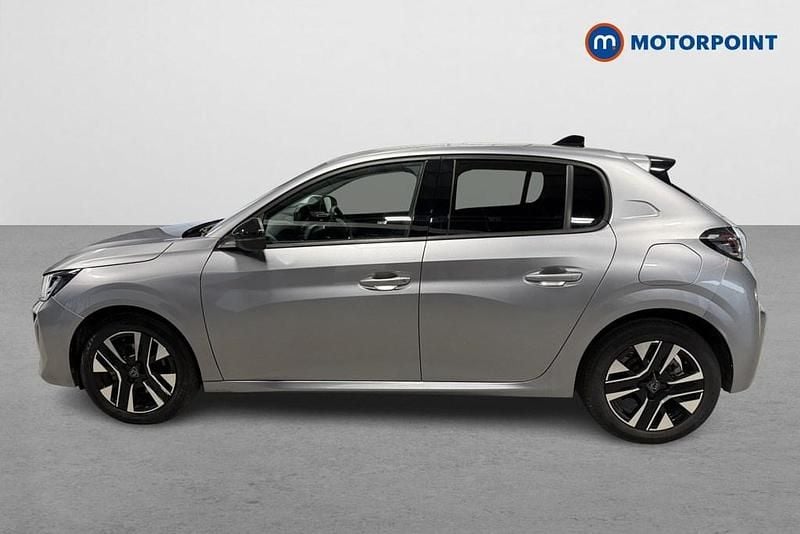 Usado Peugeot 208 Allure 101 HP (74 kW) 2025 Cinzento Citadino