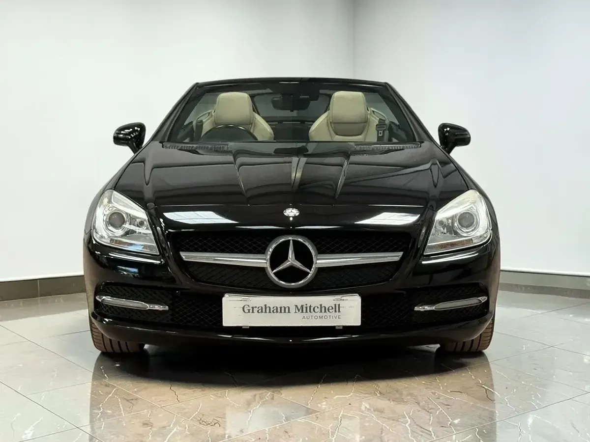Used Mercedes SLK200 AMG Edition 1 184 HP (135 kW) 2011 Black Cabriolet