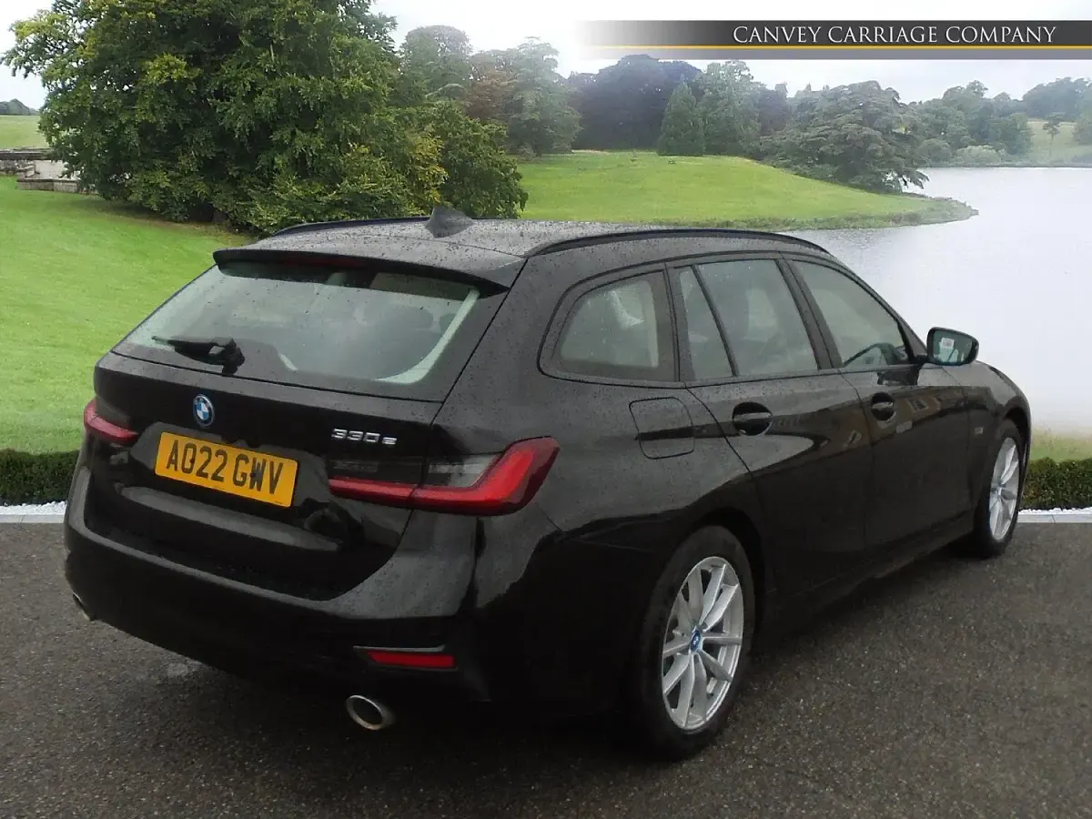 Used BMW 330e Comfort Edition 2022 Black Estate