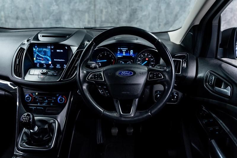 Used Ford Kuga Titanium 150 HP (110 kW) 2019 Grey SUV