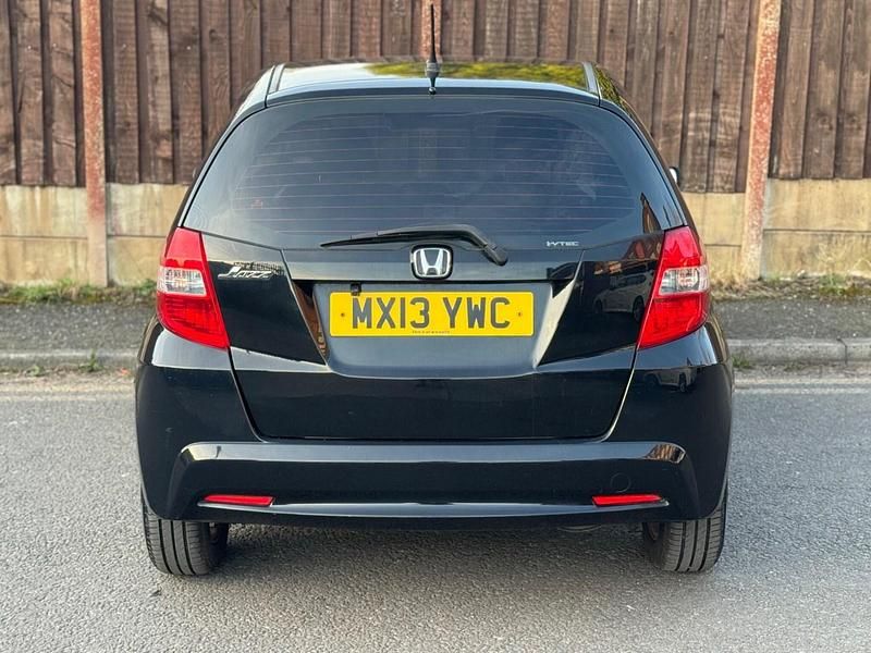 Used Honda Jazz ES 99 HP (72 kW) 2013 Black Hatchback