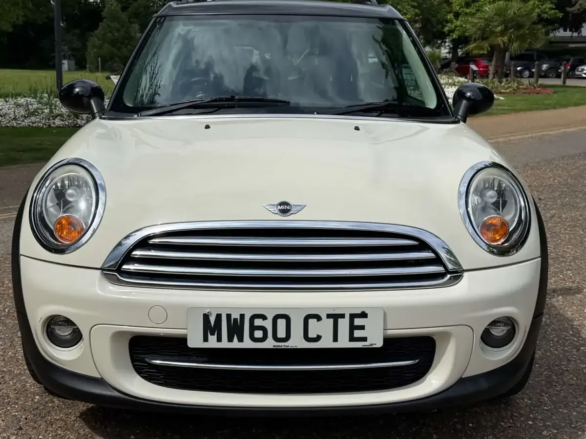 Usado Mini Cooper Clubman 2011 Blanco Familiar