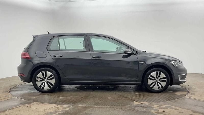 Used VW e-Golf 99 kW (135 HP) 2018 Grey Hatchback