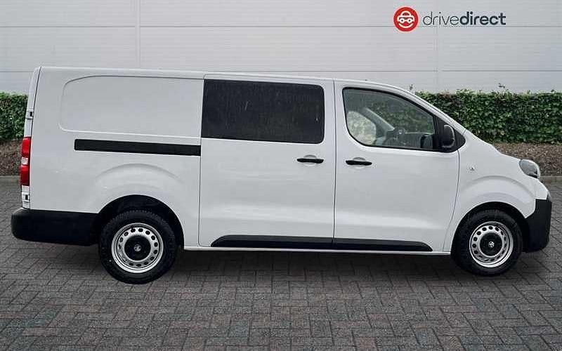 New Vauxhall Vivaro 145 HP (106 kW) 2025 Solid  kaolin white MPV