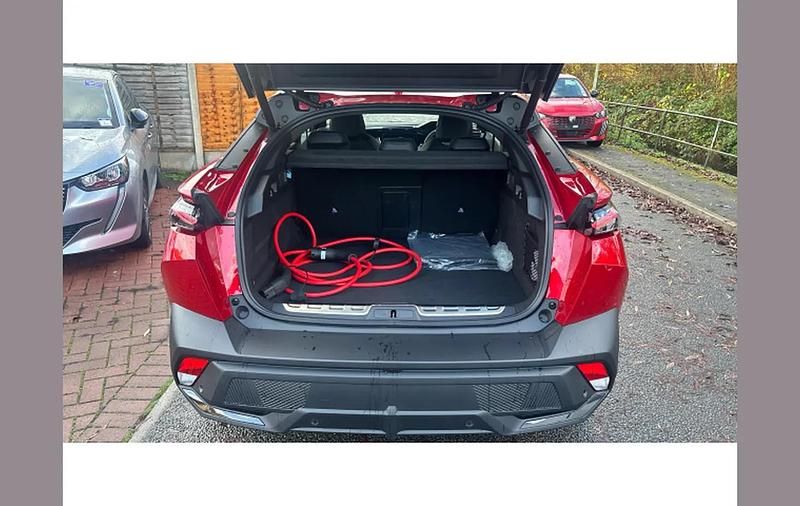 Neu Peugeot 408 GTi 158 kW (215 PS) 2025 Other SUV