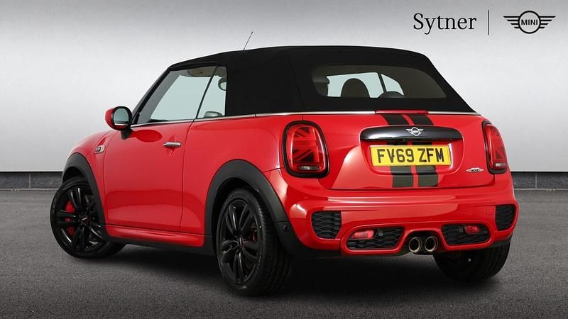 Used Mini John Cooper Works 228 HP (167 kW) 2020 Red Hatchback