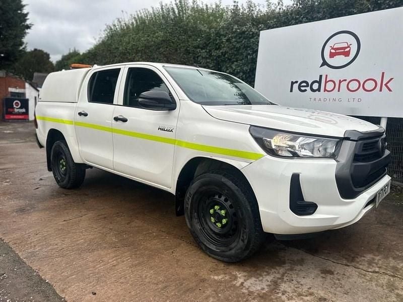 Used Toyota HiLux Active 2021 White Pickup
