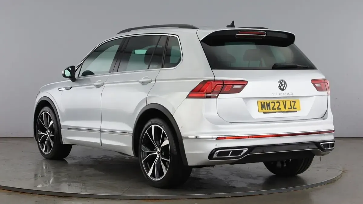 Used VW Tiguan R-line 150 HP (110 kW) 2022 Silver SUV