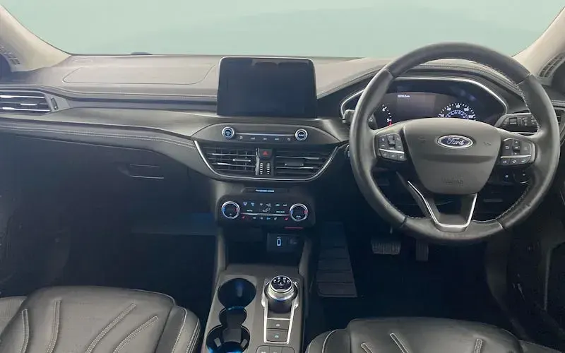 Usado Ford Focus Vignale 150 HP (110 kW) 2020 Cinzento Citadino