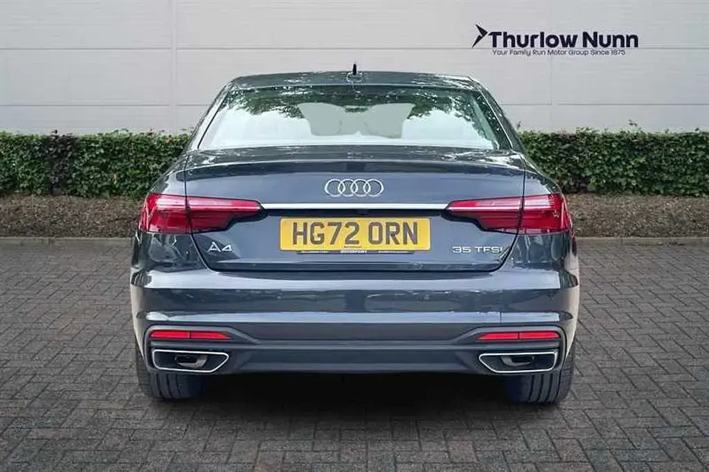 Used Audi A4 Comfort 150 HP (110 kW) 2022 Grey Sedan