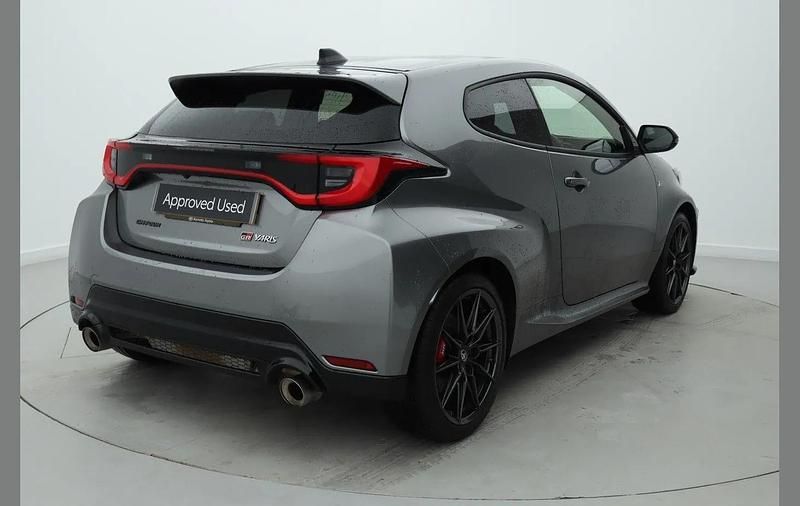 Used Toyota Yaris 280 HP (205 kW) 2024 Grey Hatchback