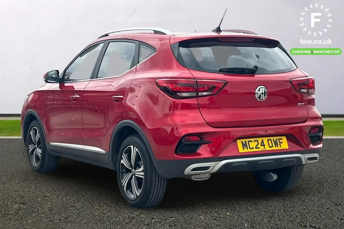 Used MG ZS Excite 111 HP (81 kW) 2024 Red SUV