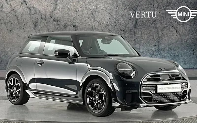 Used Mini Cooper Sport 114 kW (156 HP) 2025 Hatchback